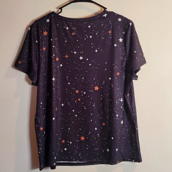 UNBRANDED, black, gold, & white, 1/4 sleeve celestial print t-shirt. Sz XL. NWOT - Picture 3 of 5